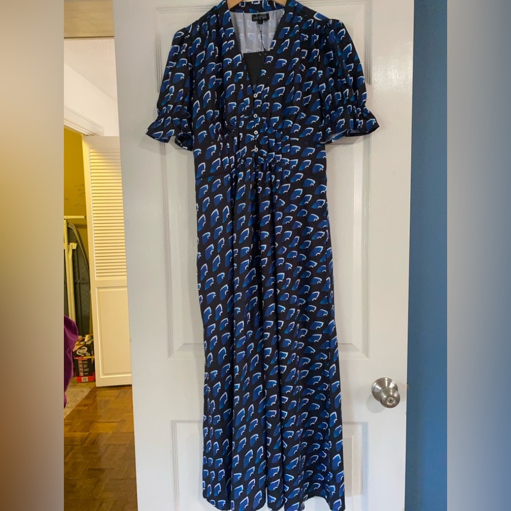 Elegant Blue Patterned Dress